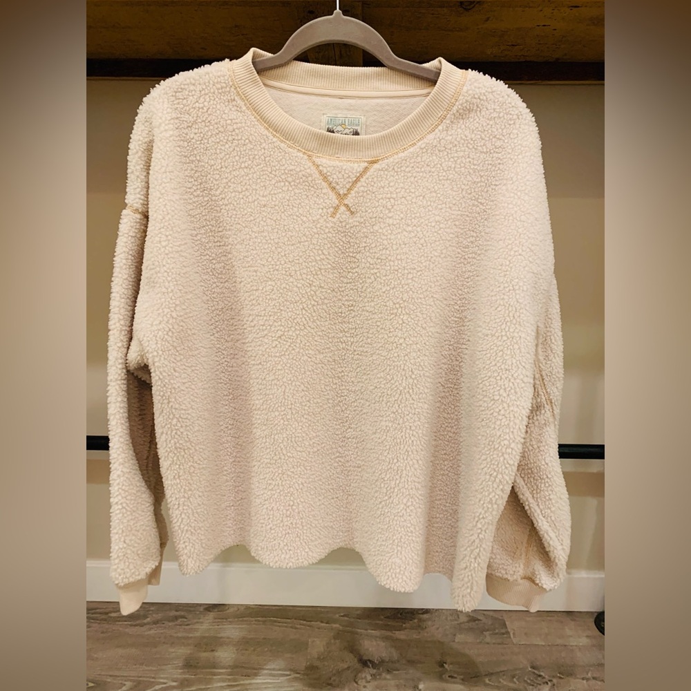 AE Sherpa Pullover Crewneck Sweatshirt/Sweater (L) Cream